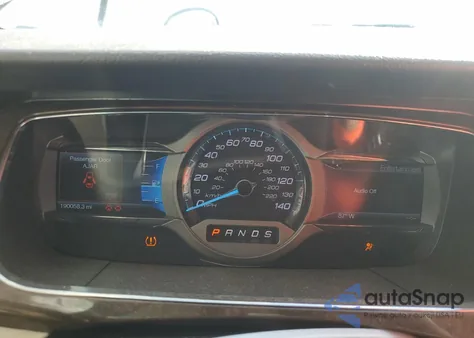 2014 Ford Taurus Limited z USA, uszkodzony, nr VIN 1FAHP2F83EG159025